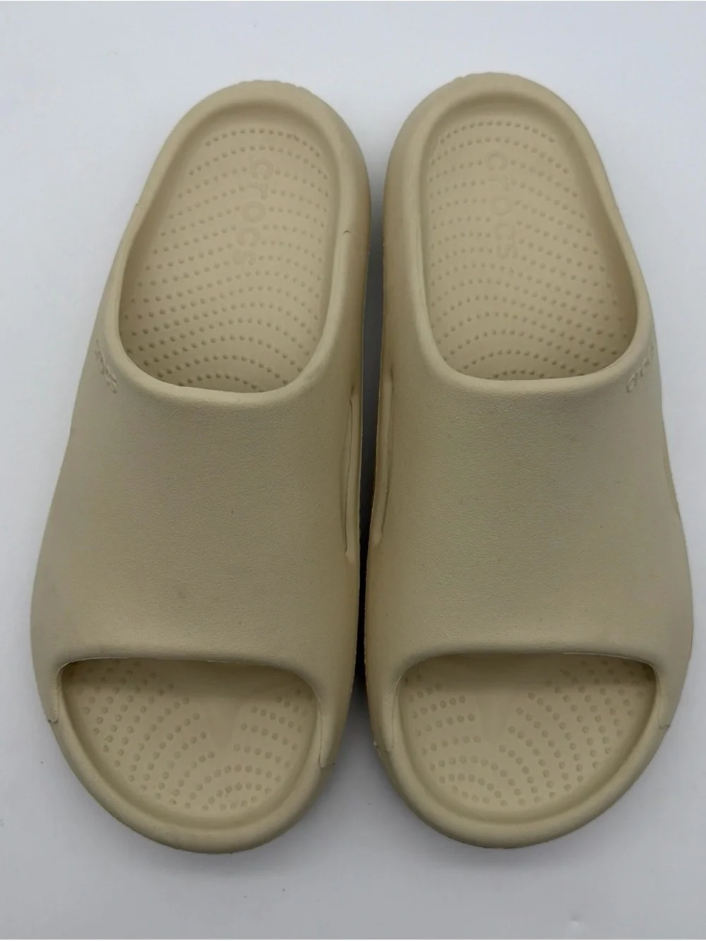 CROCS Mellow Recovery Clogs Sandals Mens 12 Beige Slip On Slides Shoes